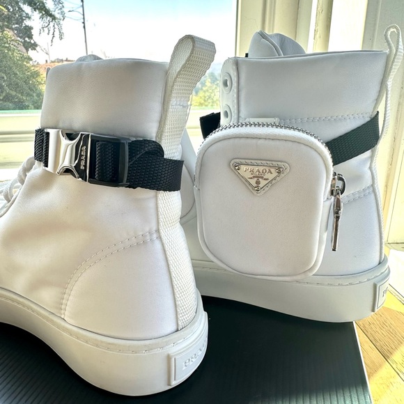 Authentic Brand new Re-nylon Prada boots blanco gabardine Calzature Donna $1,370 - Picture 4 of 10
